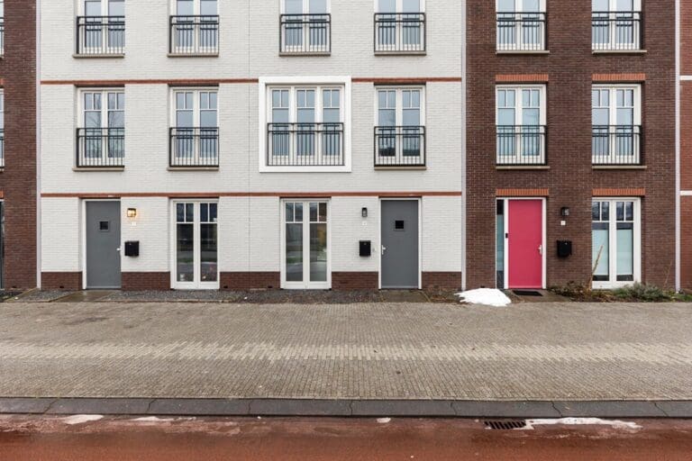 Tussenwoning te koop: Veemarktpad 9, Assen