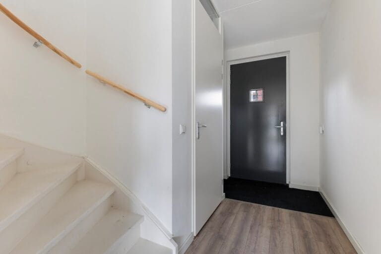 Tussenwoning te koop: Veemarktpad 9, Assen
