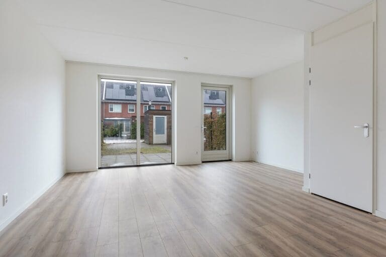 Tussenwoning te koop: Veemarktpad 9, Assen