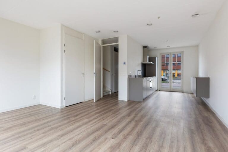 Tussenwoning te koop: Veemarktpad 9, Assen