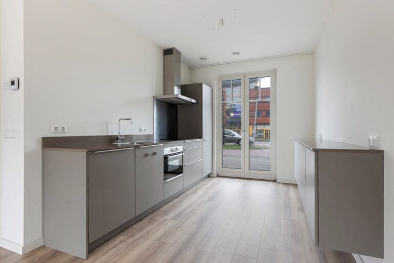 Tussenwoning te koop: Veemarktpad 9, Assen